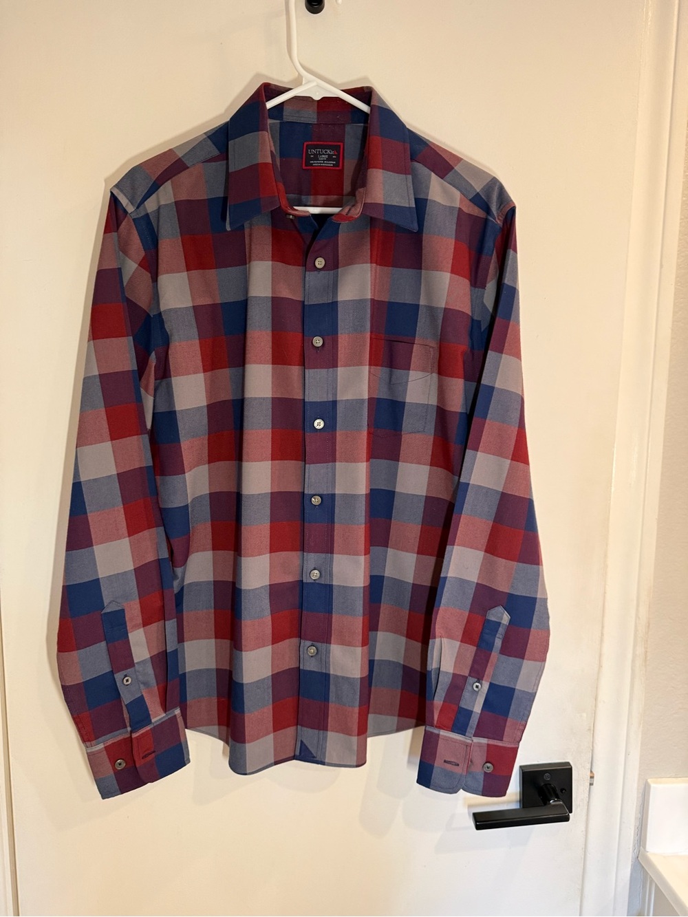 UNTUCKit Men's Red and Blue Plaid Long-Sleeve Dress Shirt